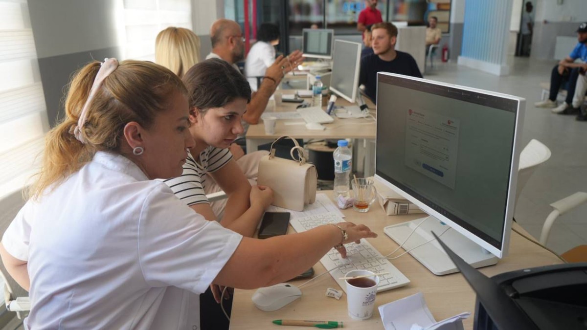 Adıyaman Belediyesi’nin YKS tercih danışmanlığına yoğun ilgi  - Videolu Haber